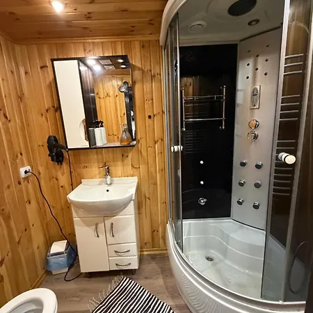 у віти номер 4 * Synevyrsʼka Polyana